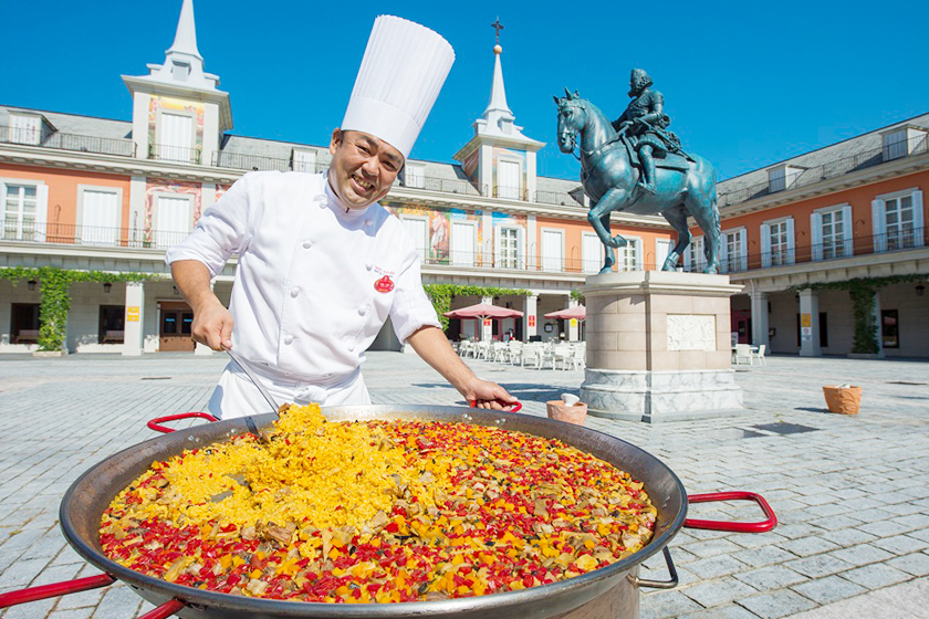 大鍋パエリャの販売