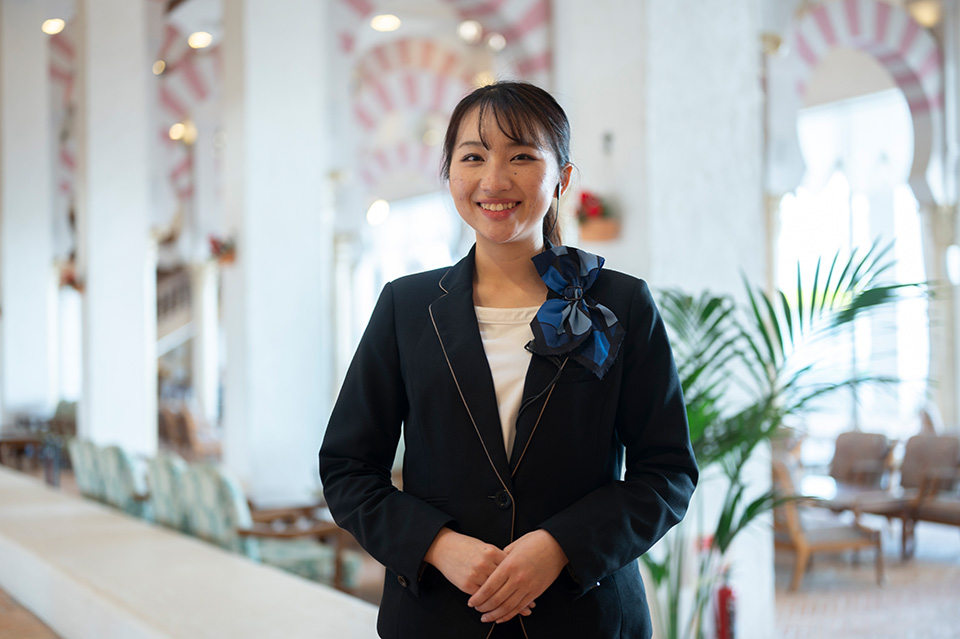 ホテル営業部 宿泊課 フロント担当